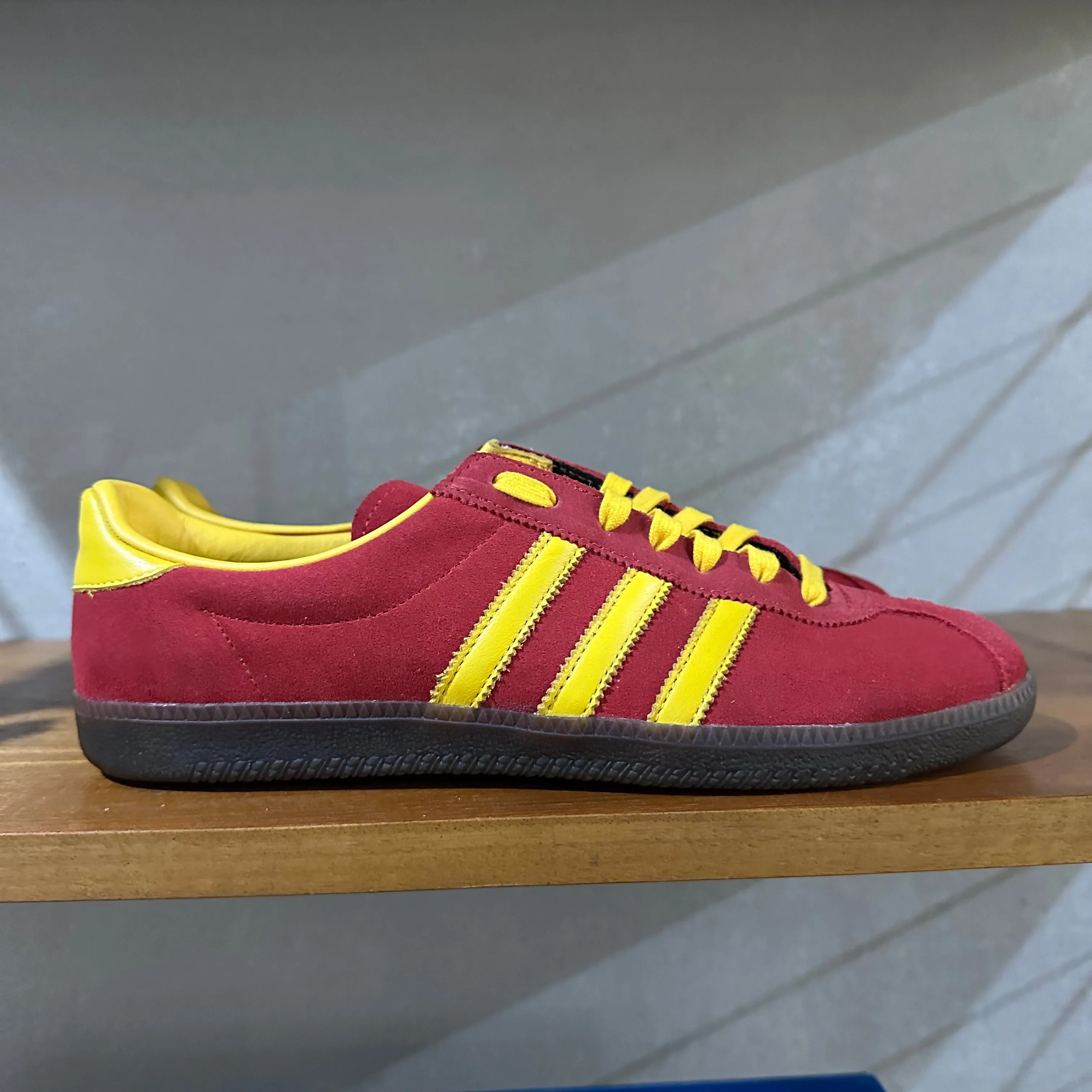 Adidas Spiritus SPZL - Red - UK 9.5
